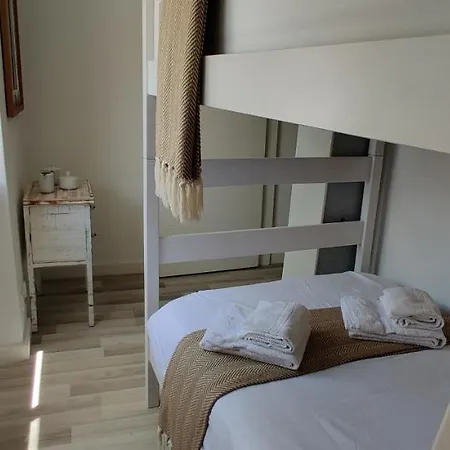 Historic House-1 Minute To The בית נופש