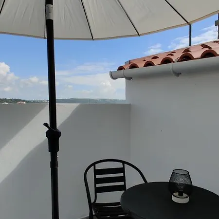 Historic House-1 Minute To The בית נופש *