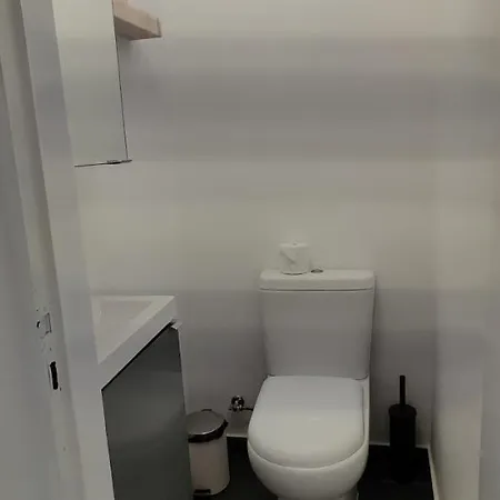 Historic House-1 Minute To The بيت للعطل نازاريه