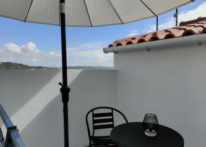 Historic House-1 Minute To The בית נופש *